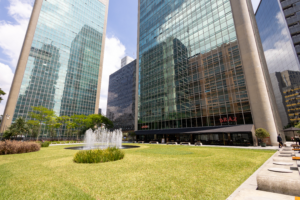 Esplanada Cetenco Plaza